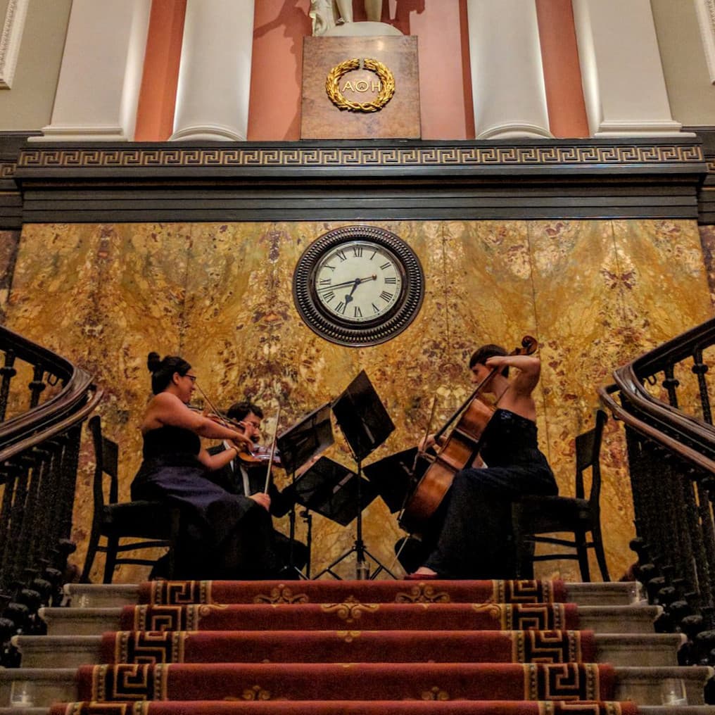 Quartet Volute at a wedding